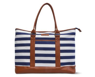 aldi weekender bag.